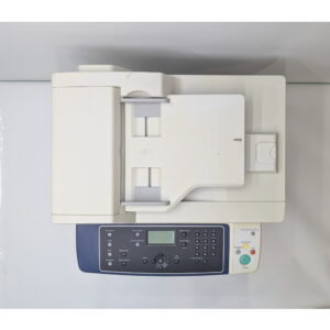 Xerox Workcentre 3550, пробег 151914, замятие первого лотка, со второго печатает нормально, не исправен верхний автоподатчик, возможно, требуется замена роликов.