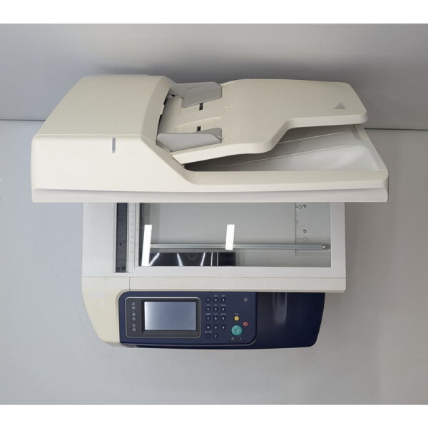 Xerox Workcentre 3615, пробег 158063, печатает, проблема с автоподатчиком, не захватывает листы, возможно, требуется замена роликов.