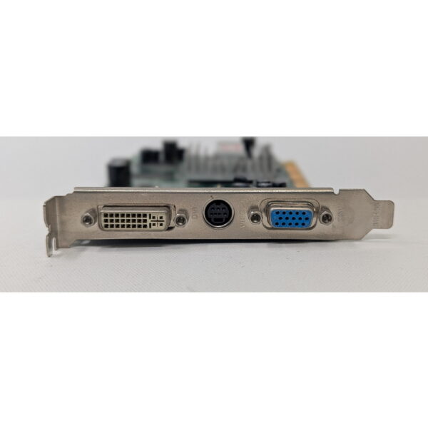 Видеокарта 35-FC13-G0-05, ATI Sapphire Radeon 9200, 256MB, 128bit, AGP