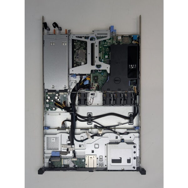 Сервер Dell PowerEdge R330: платформа - 1 шт., процессор Intel Xeon E3 1220 v5, радиатор - 1 шт., модуль памяти 4 Гб DDR4 17000 МБ/с - 1 шт., вентилятор - 4 шт., Raid PERC H330 Mini - 1 шт., блок питания 350w - 2 шт., БЕЗ дисков!