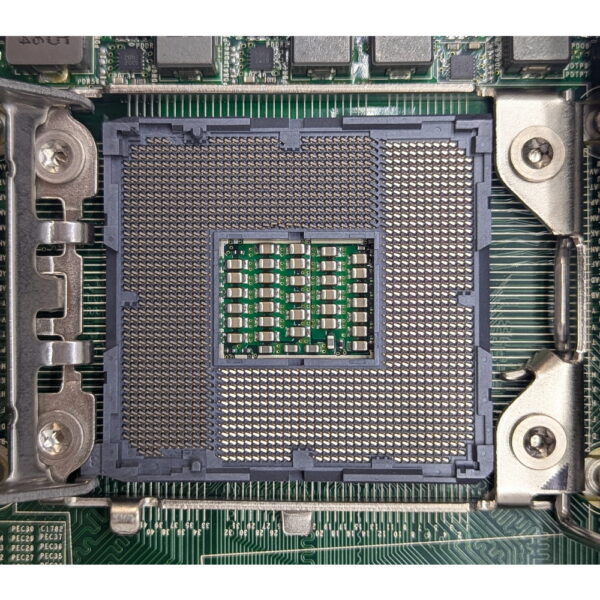 Сервер Dell PowerEdge R420: платформа - 1 шт., радиатор - 1 шт., вентилятор - 6 шт., Raid PERC H310 Mini - 1 шт., блок питания 550w - 1 шт., БЕЗ процессоров, модулей памяти, и дисков!