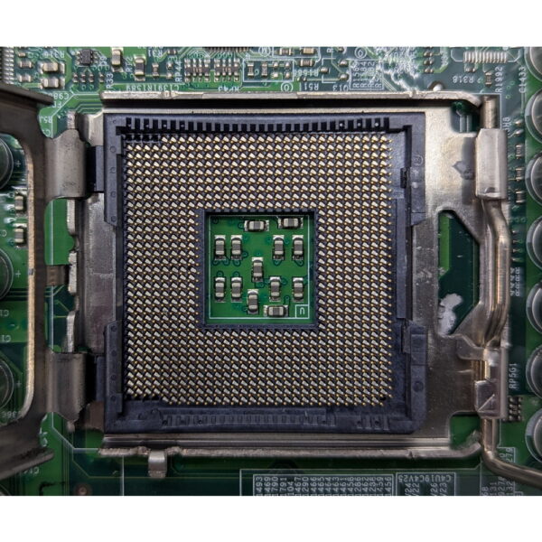 Сервер SuperMicro (какая платформа): платформа - 1 шт., материнская плата (ПН) - 1 шт., вентилятор - 4 шт., блок питания 550w - 1 шт., БЕЗ процессоров, радиаторов, модулей памяти, raid контроллера, и дисков!