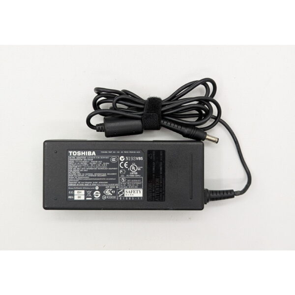 Блок питания PA3516E-1AC3, Toshiba, M40, A100, A200, L300, L350, A300, L650, C650, L750, C850, Portege M400, M700, 19V, 4.74A, 90W, 5.5х2.5