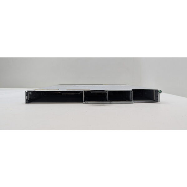 Сервер EMC 110-558-007A-03: платформа - 1 шт., процессоры - 2 шт. Intel Xeon Silver 4108 (SR3GJ), радиатор - 2 шт., модули памяти - 12 шт. (HMA81GR7CJR8N-VK), вентилятор - 6 шт., БЕЗ блоков питания!