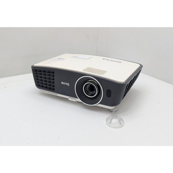 Проектор KTL ZU10018, W750, Benq, пробег лампы 642 часов, без пульта